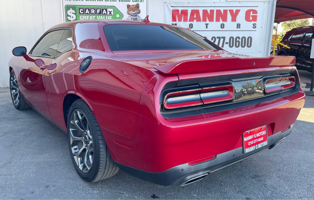 2016 Dodge Challenger Image 13