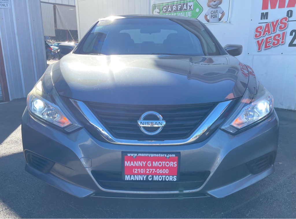 2016 Nissan Altima Image 2
