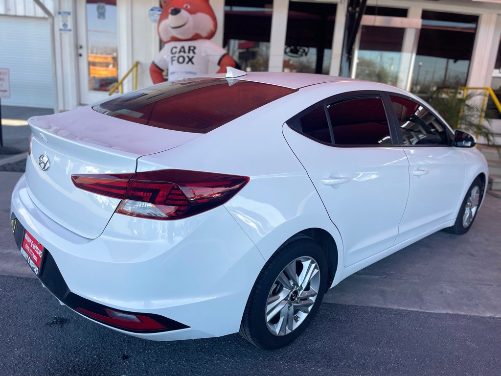 2020 Hyundai Elantra Image 13