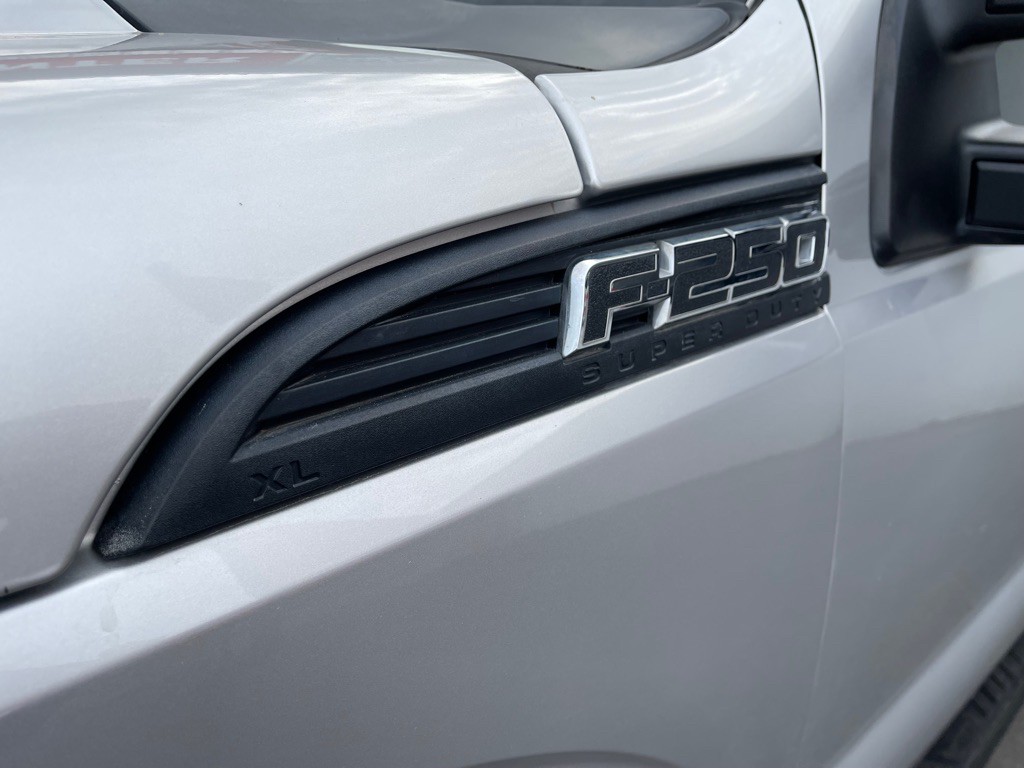 2016 Ford F-250 Image 4