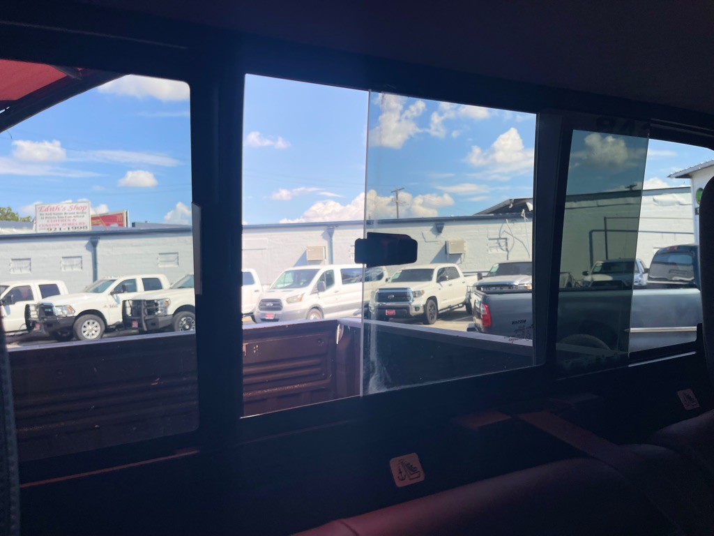 2019 Nissan Titan Image 14