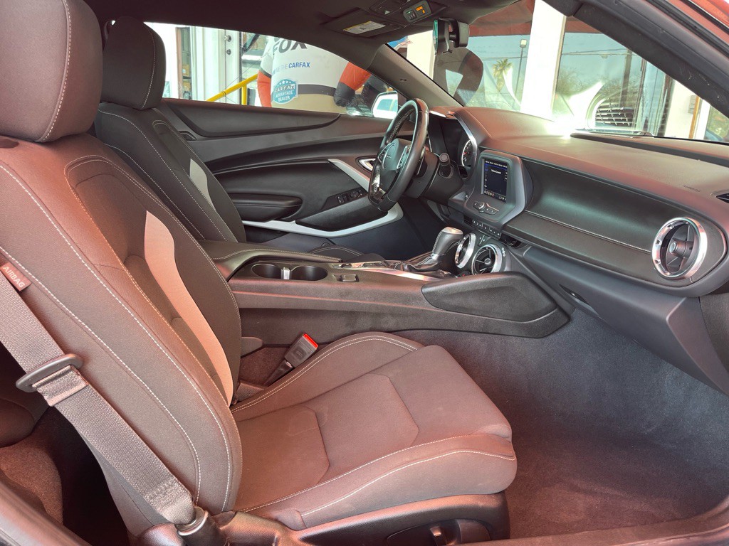 2022 Chevrolet Camaro Image 14