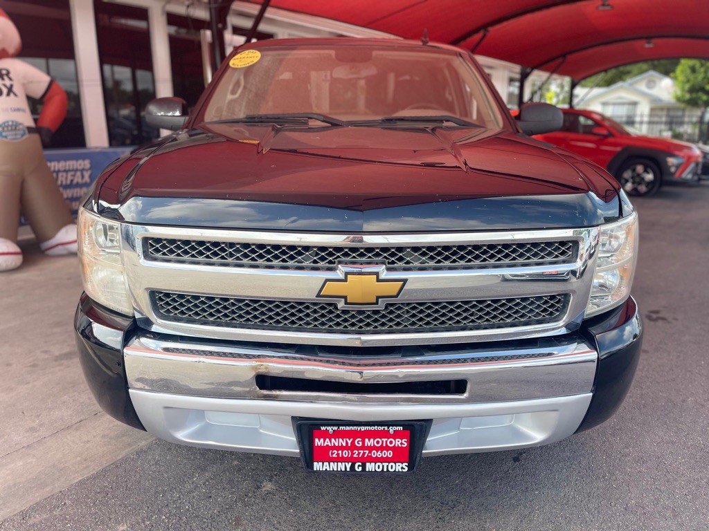 2013 Chevrolet Silverado 1500 Image 2
