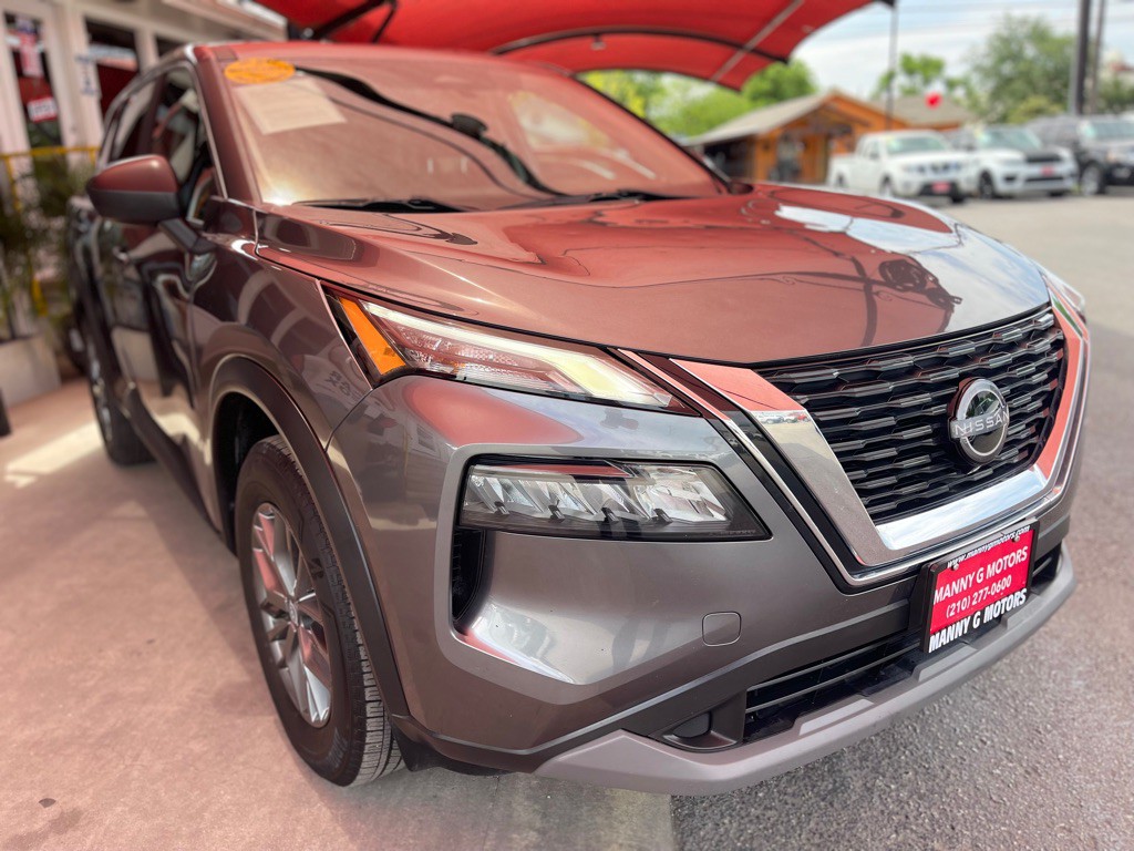 2023 Nissan Rogue Image 2