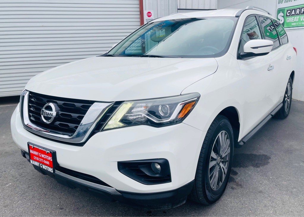 2017 Nissan Pathfinder Image 4