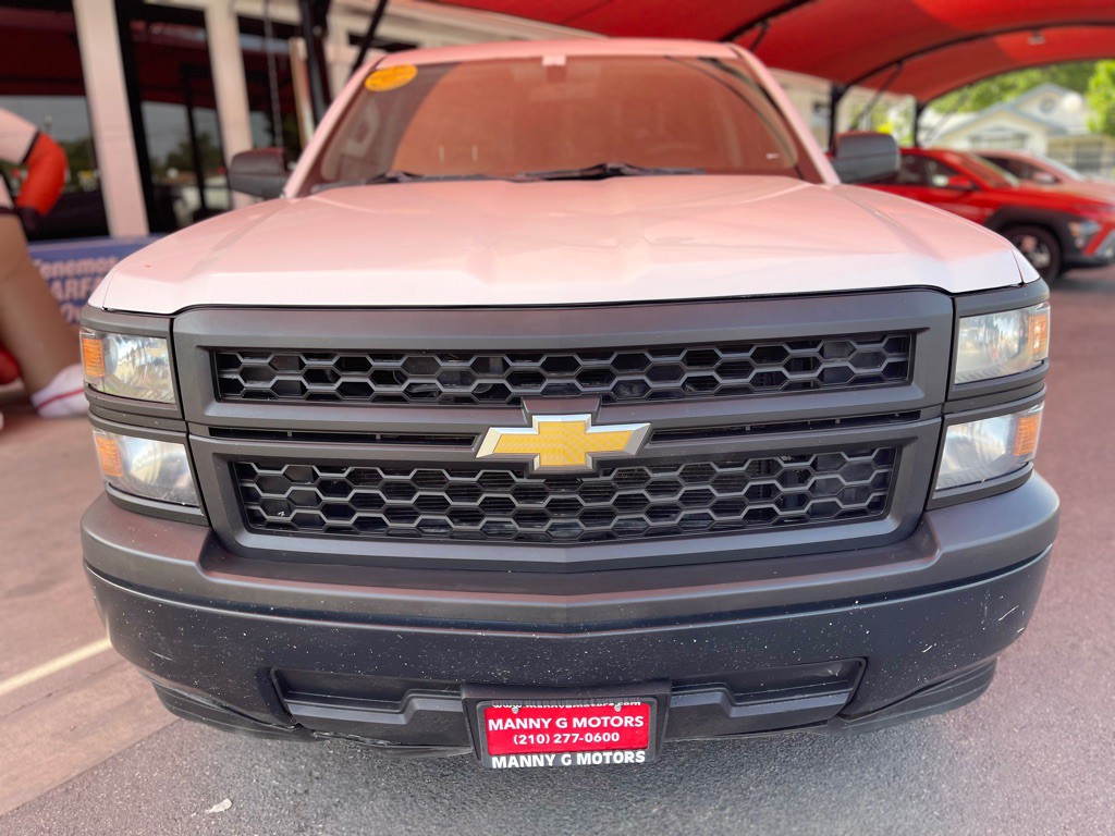 2015 Chevrolet Silverado 1500 Image 2