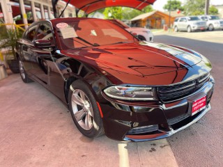 Image for 2017 Dodge Charger SXT ID: 6516696