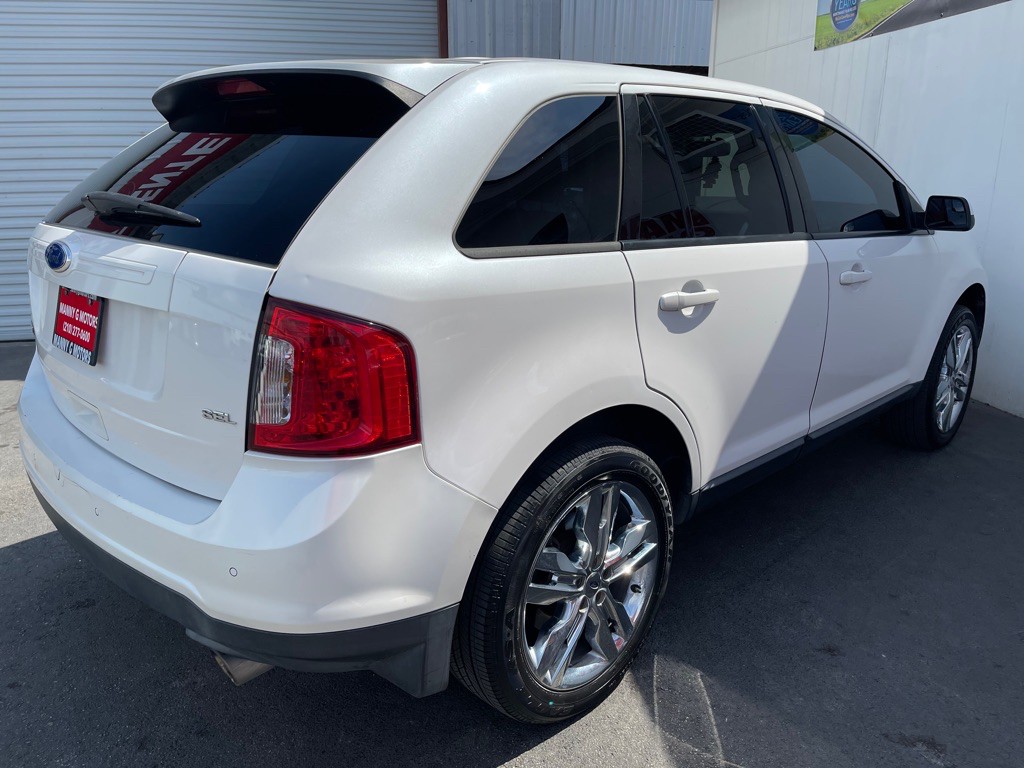 2012 Ford Edge Image 17