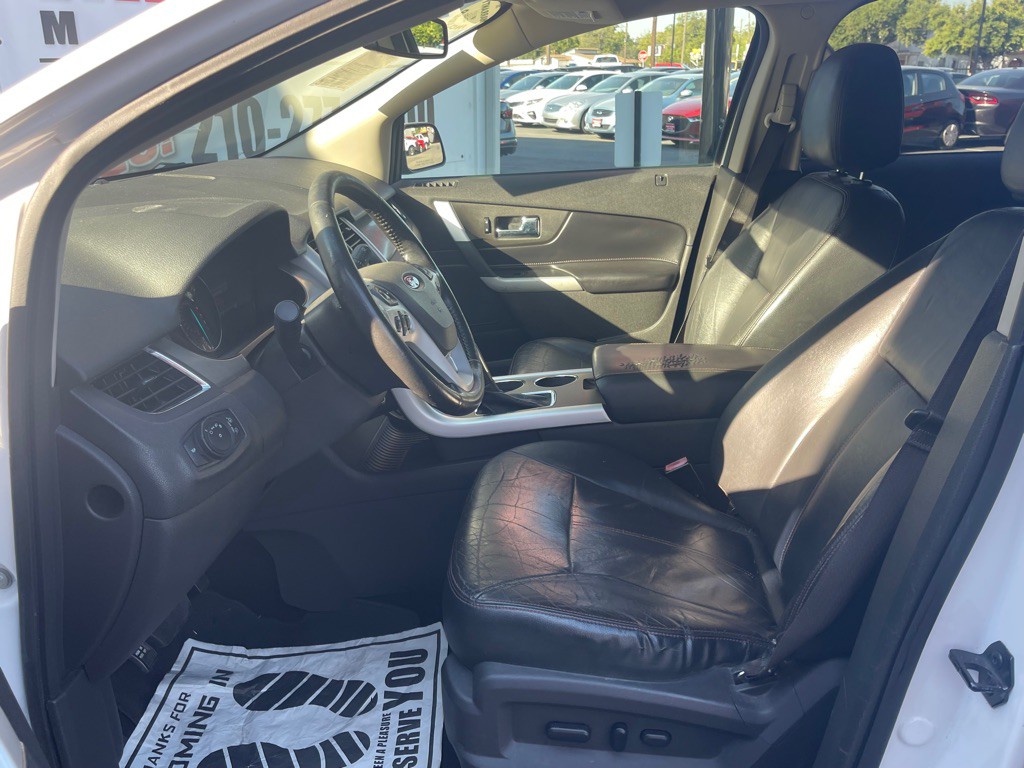 2012 Ford Edge Image 22