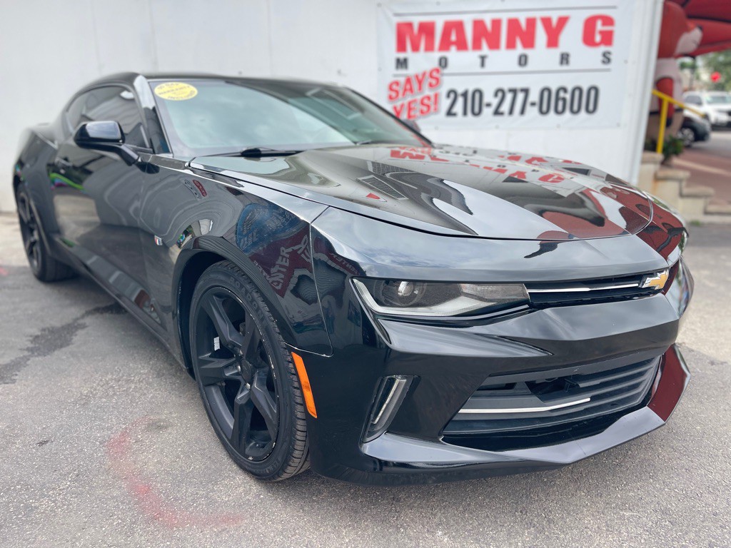 2018 Chevrolet Camaro Image 1