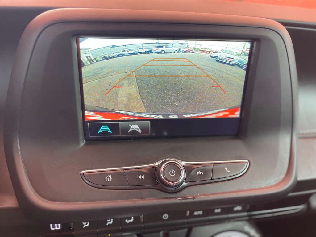2018 Chevrolet Camaro Image 6