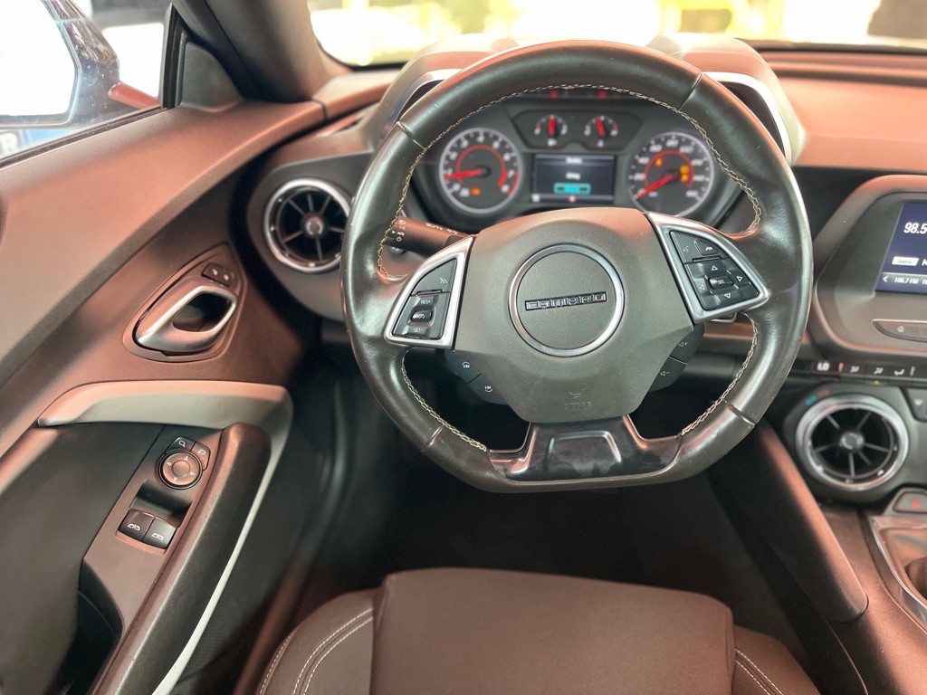 2018 Chevrolet Camaro Image 7