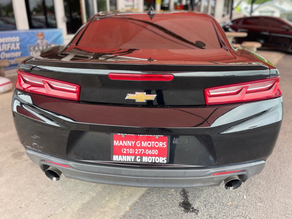 2018 Chevrolet Camaro Image 12