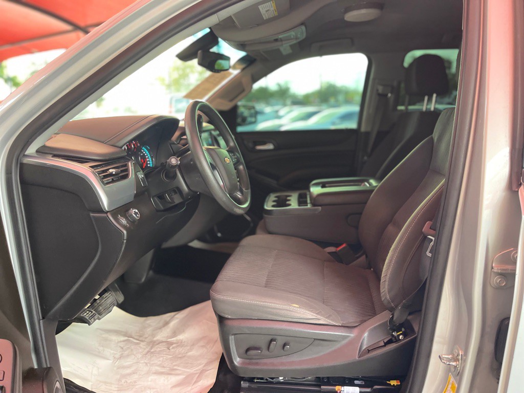 2019 Chevrolet Tahoe Image 4