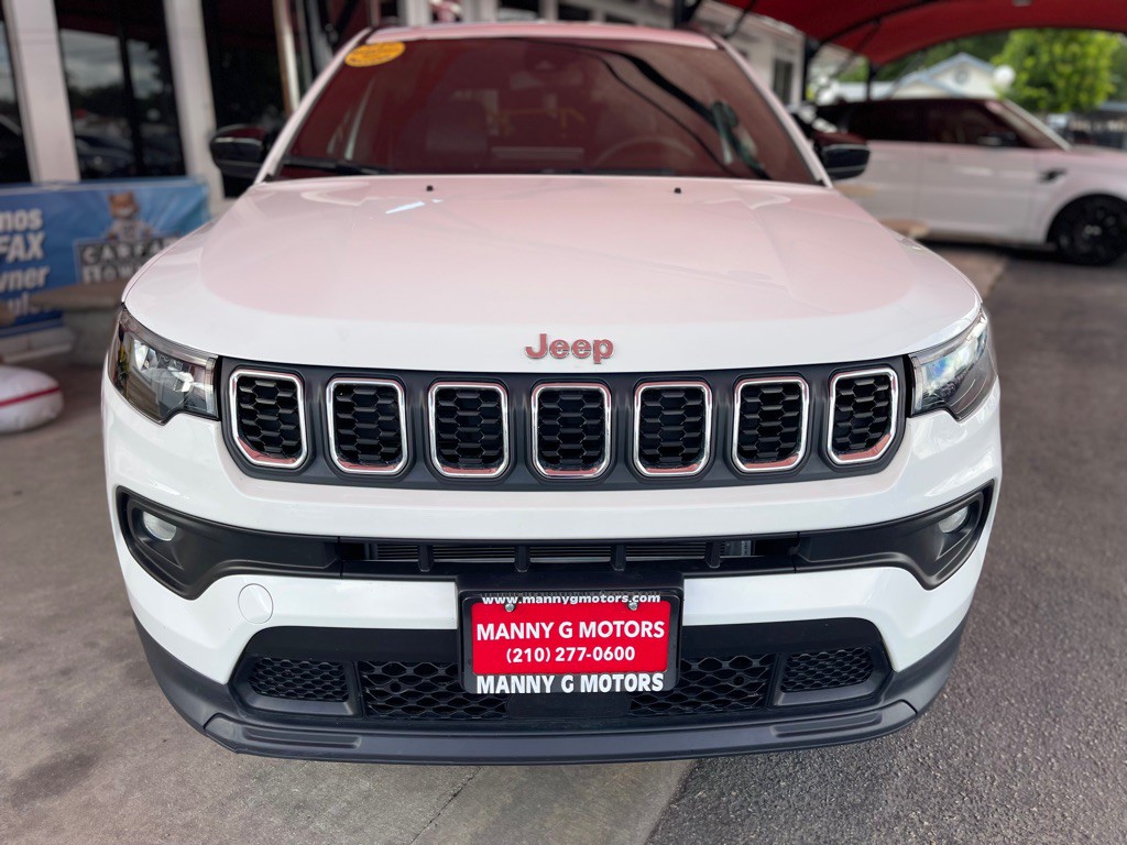 2024 Jeep Compass Image 3