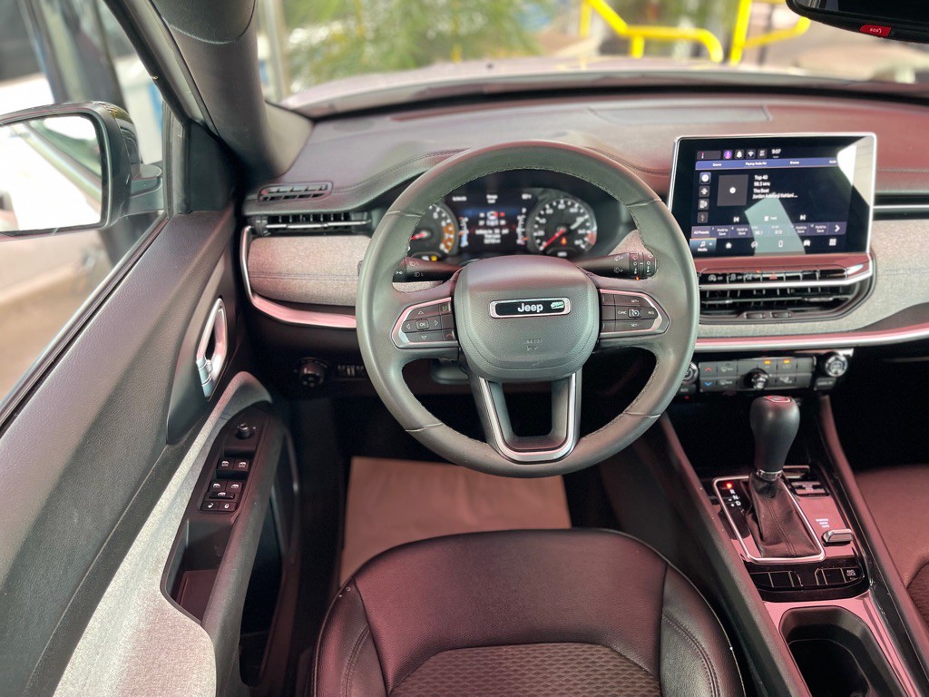 2024 Jeep Compass Image 8