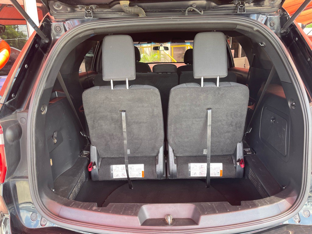2016 Ford Explorer Image 14