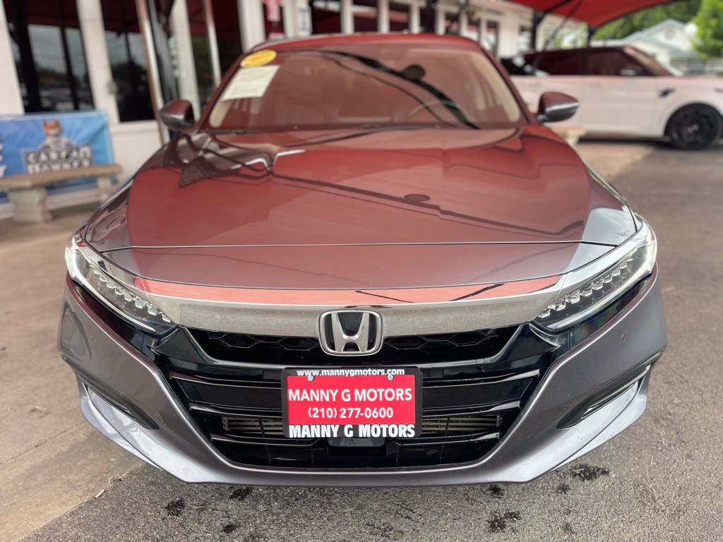 2018 Honda Accord Image 2