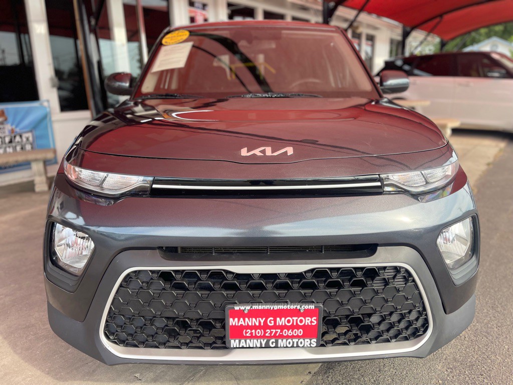 2022 Kia Soul Image 2