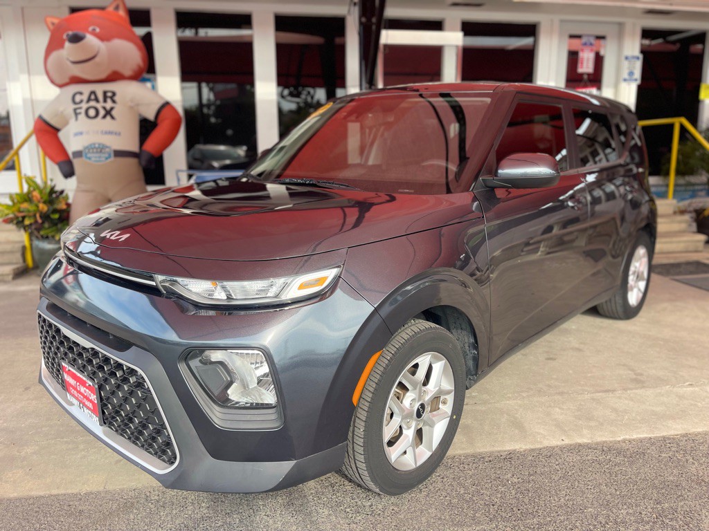 2022 Kia Soul Image 3