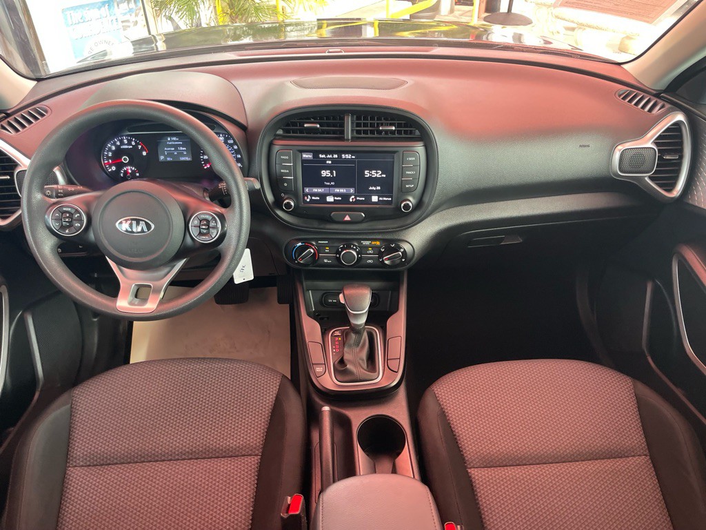2022 Kia Soul Image 7