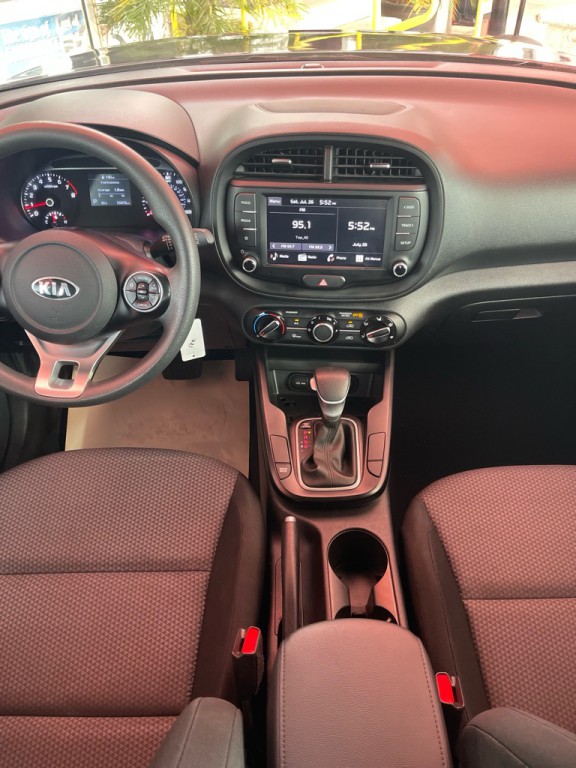 2022 Kia Soul Image 8