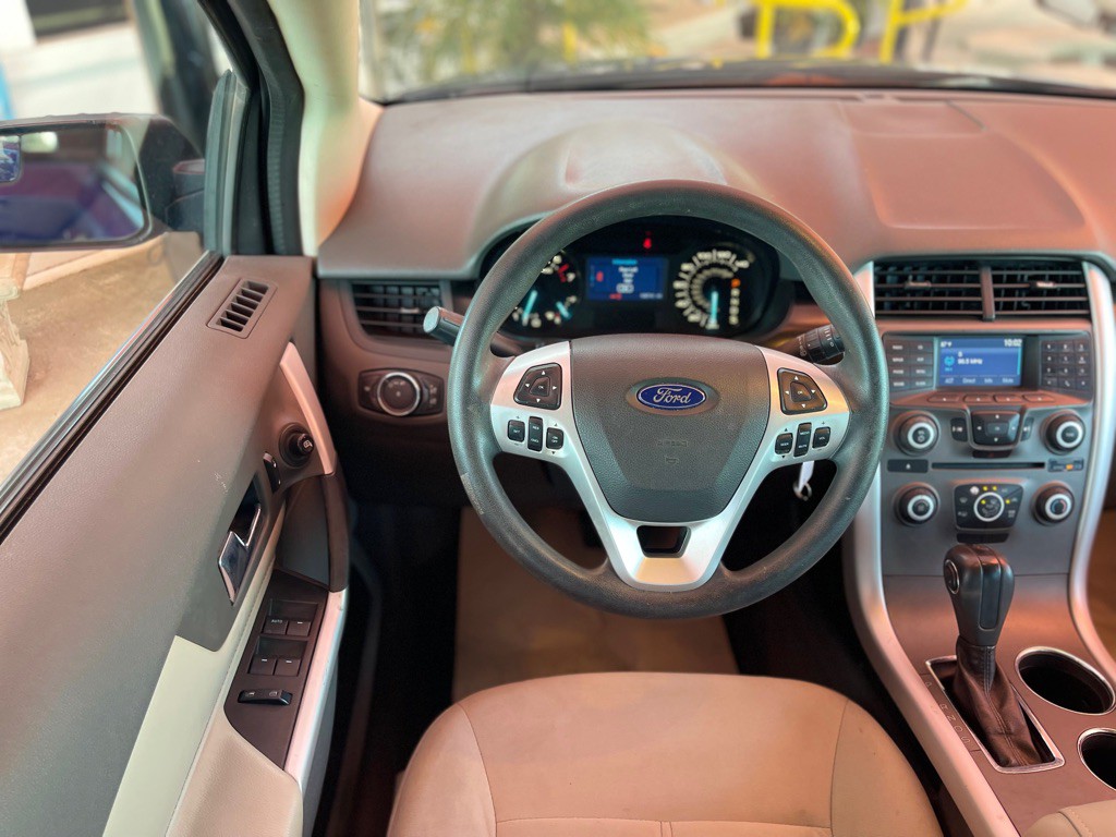 2014 Ford Edge Image 7