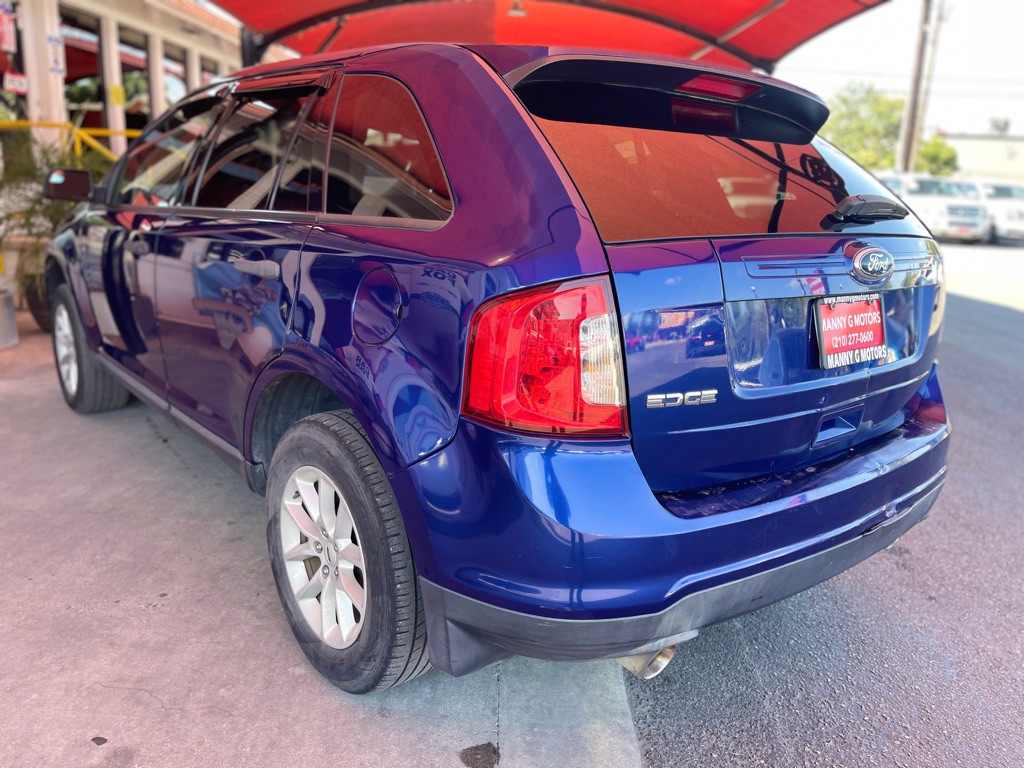 2014 Ford Edge Image 10