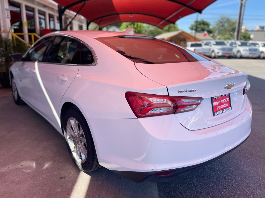 2020 Chevrolet Malibu Image 11