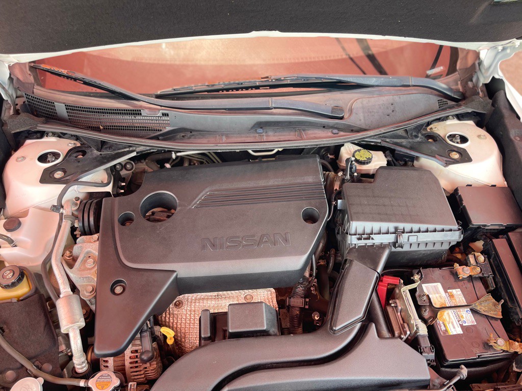 2018 Nissan Altima Image 4