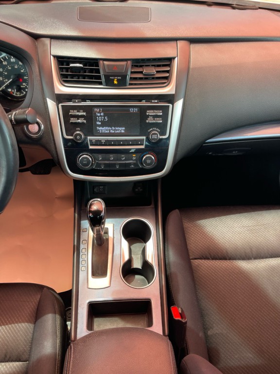 2018 Nissan Altima Image 13