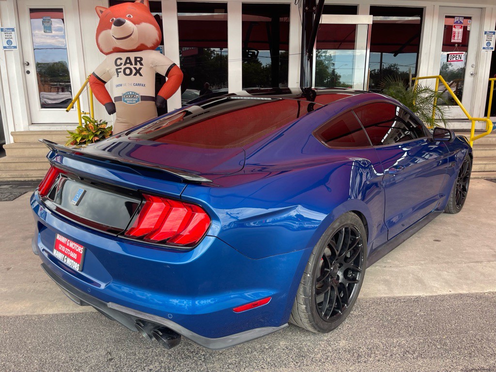 2018 Ford Mustang Image 16