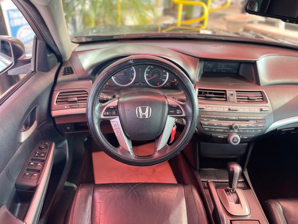 2010 Honda Accord Image 12