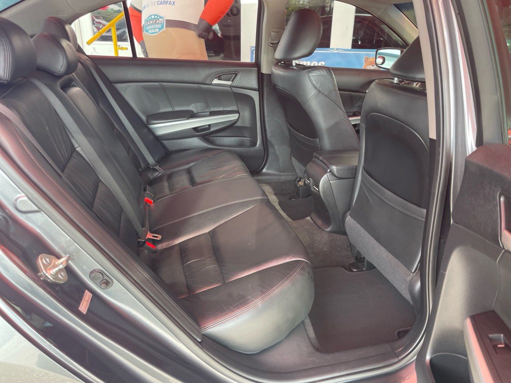 2010 Honda Accord Image 15