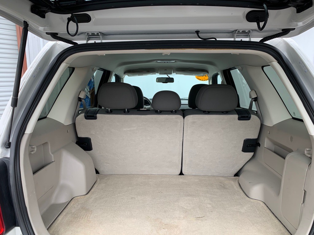 2009 Ford Escape Image 8