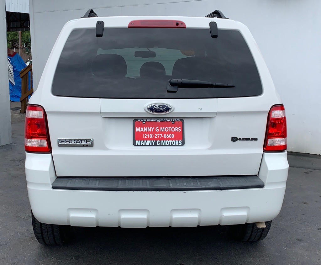 2009 Ford Escape Image 11