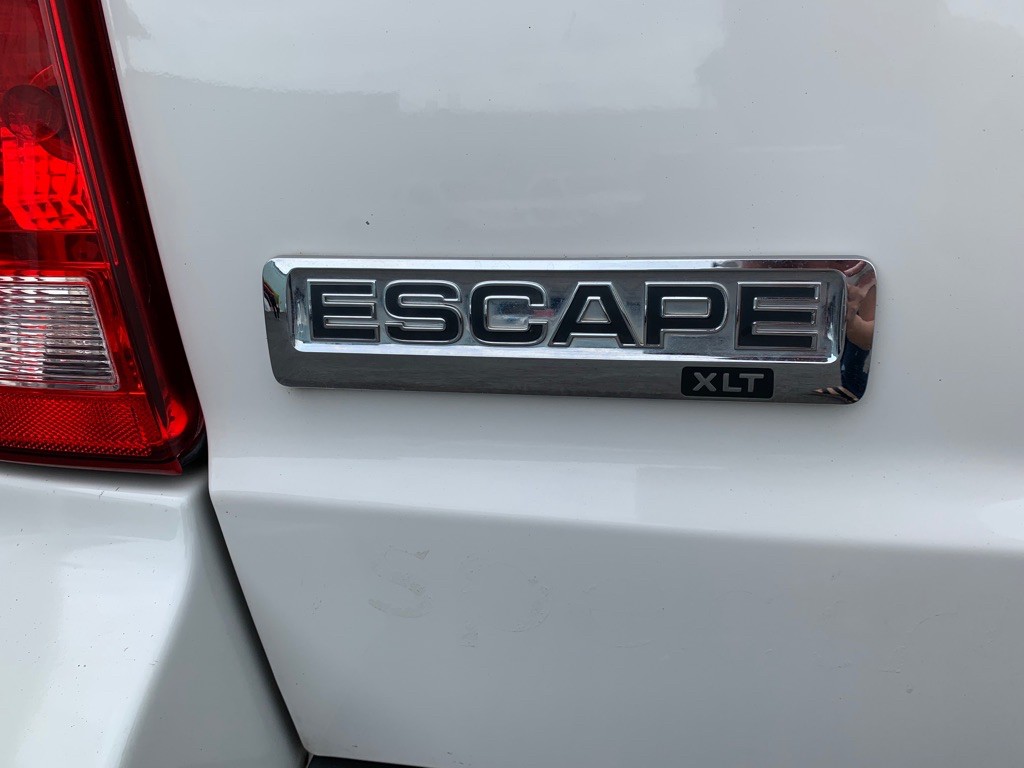2009 Ford Escape Image 12