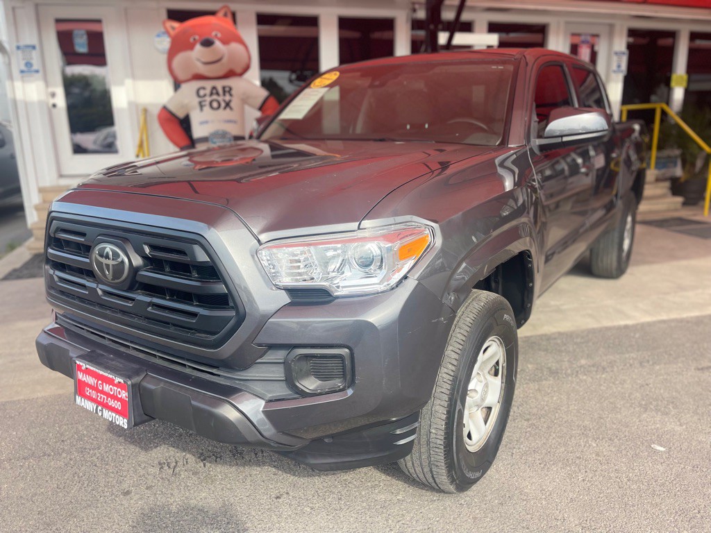 2018 Toyota Tacoma Image 3