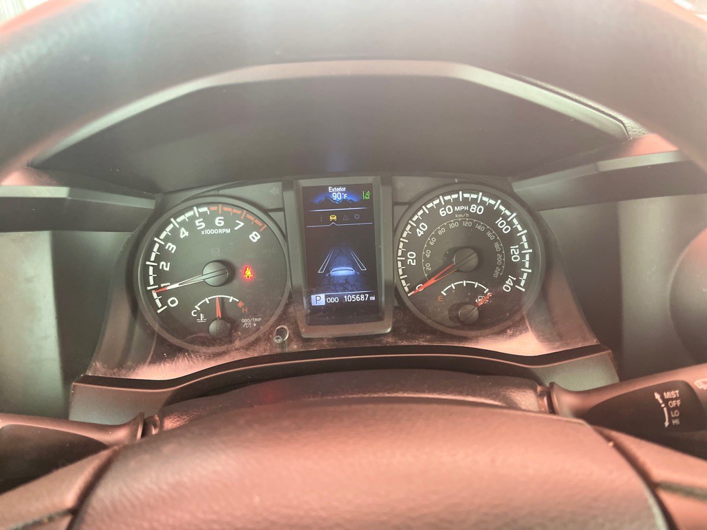 2018 Toyota Tacoma Image 10