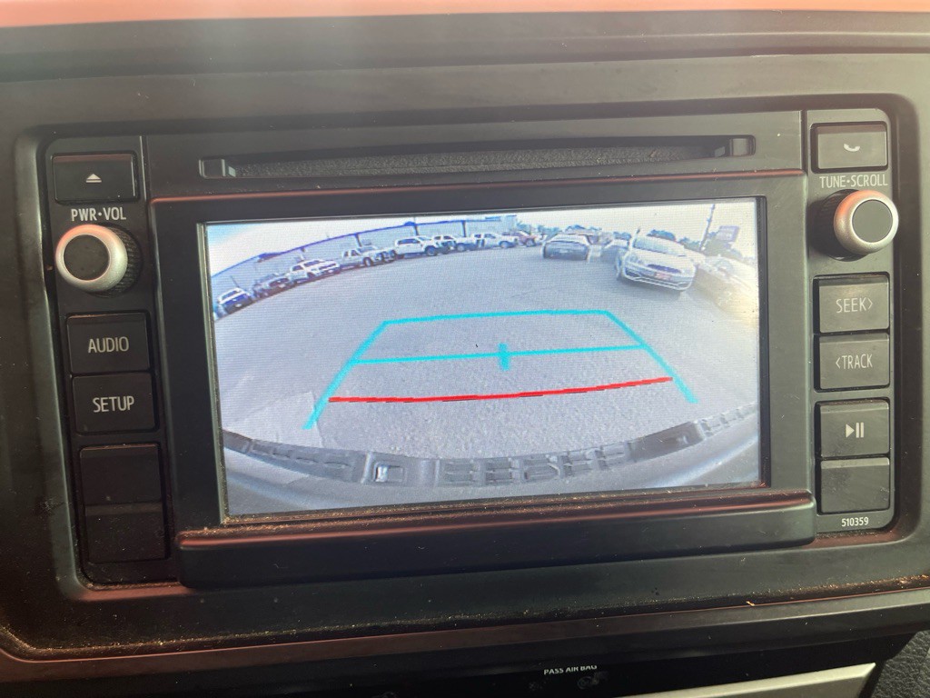 2018 Toyota Tacoma Image 11