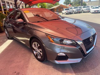 Image for 2022 Nissan Altima S ID: 6692295