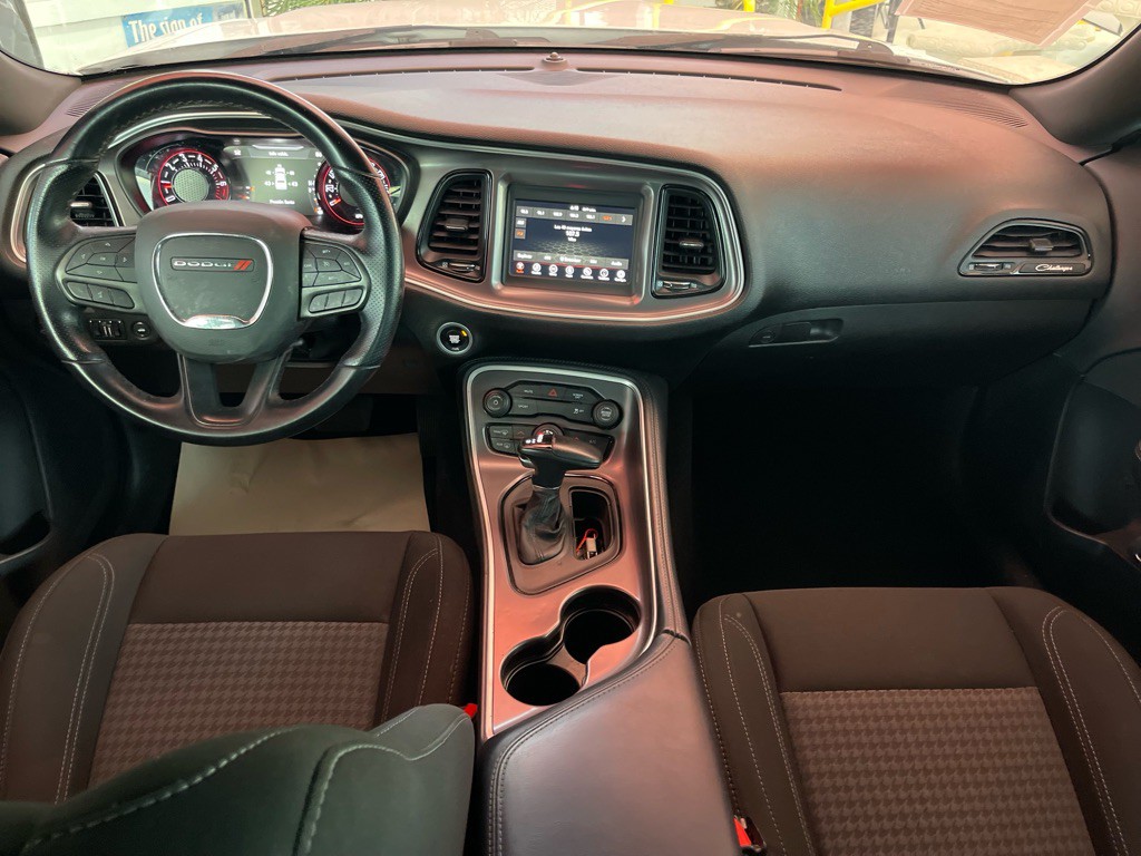 2021 Dodge Challenger Image 7