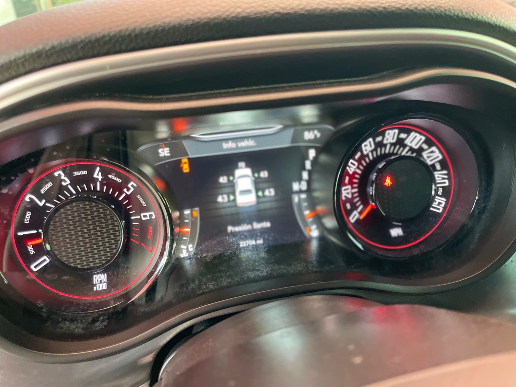 2021 Dodge Challenger Image 9