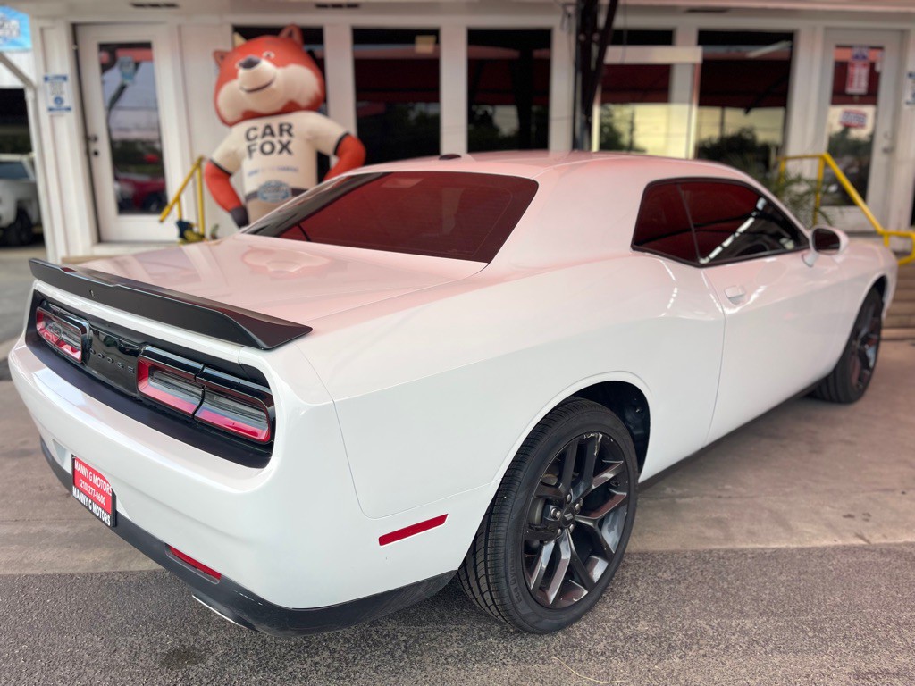 2021 Dodge Challenger Image 14