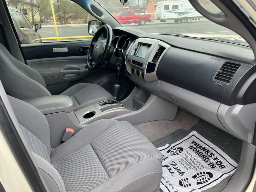 2008 Toyota Tacoma Image 6