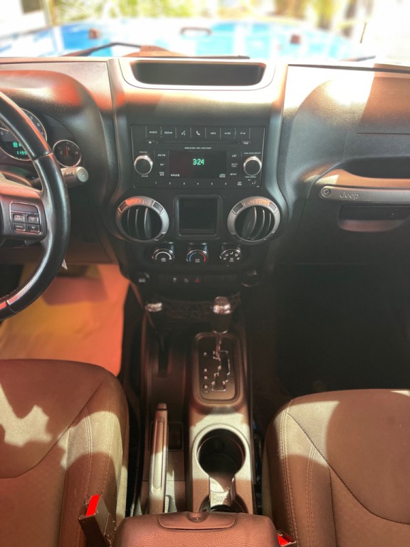 2015 Jeep Wrangler Image 7