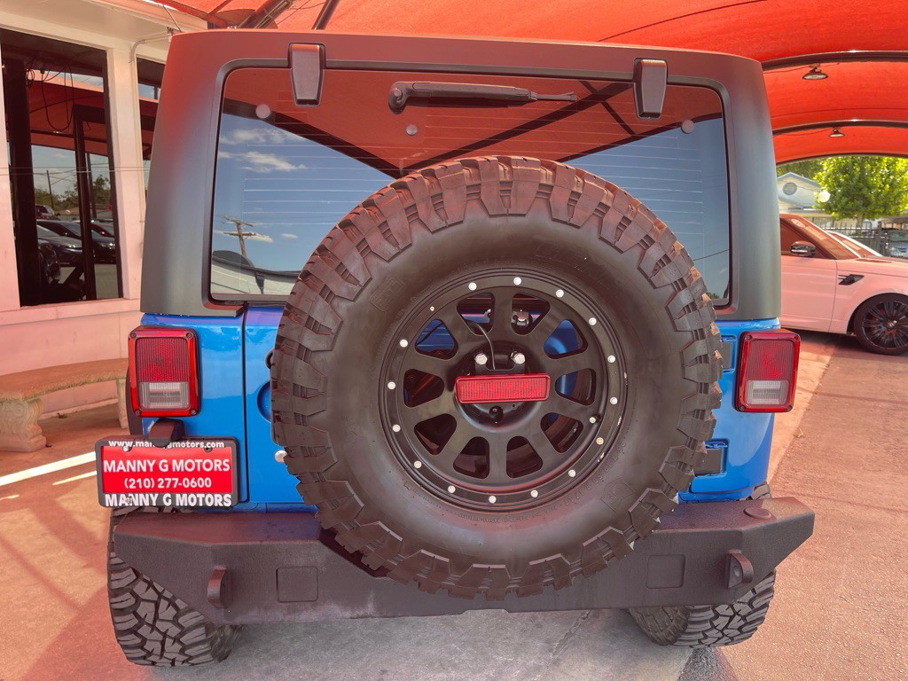 2015 Jeep Wrangler Image 11