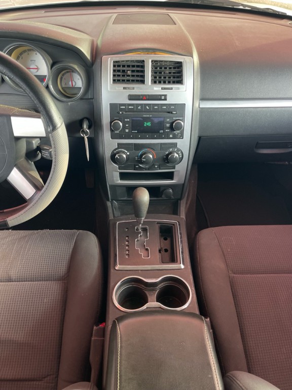 2010 Dodge Charger Image 22