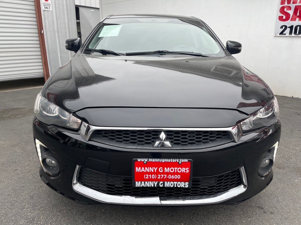 2017 Mitsubishi Lancer Image 3