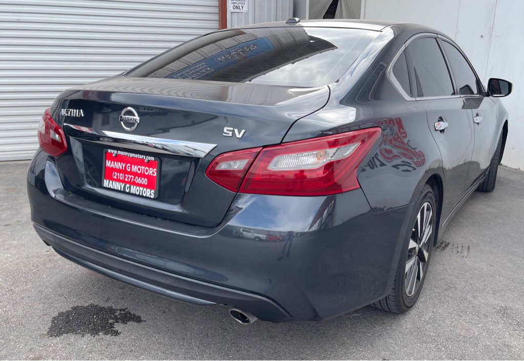 2018 Nissan Altima Image 12